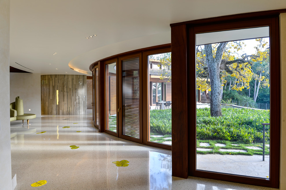 15 Fantastic Tropical Hallway Designs To Help You Get Around
