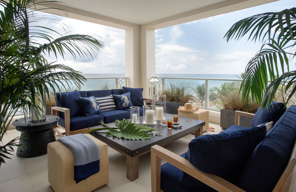 16 Absolutely Breathtaking Tropical Balcony Designs You Will Adore