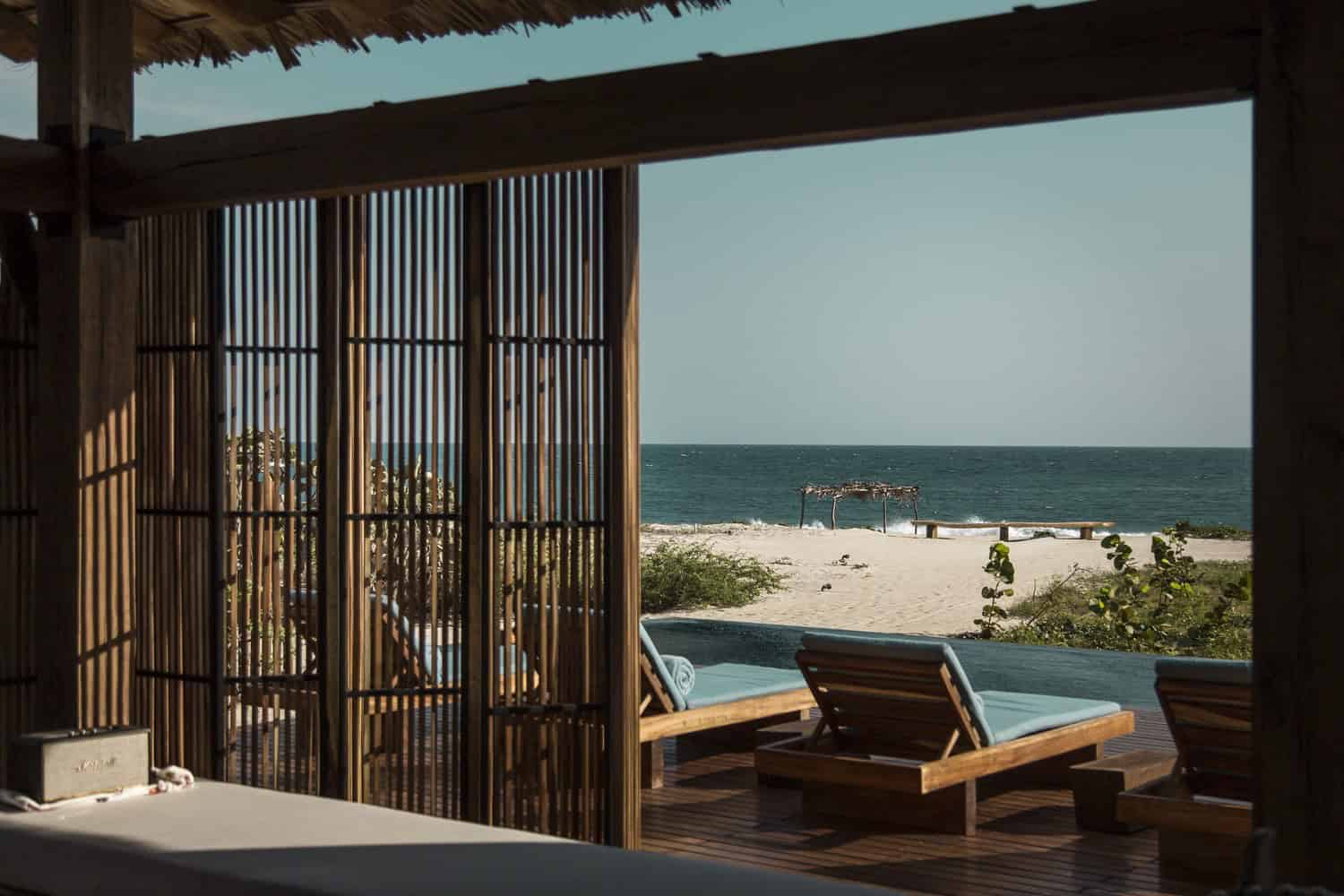 Altanera House by Taller Alberto Calleja in Puerto Escondido, Mexico Altanera House by Taller Alberto Calleja in Puerto Escondido, Mexico