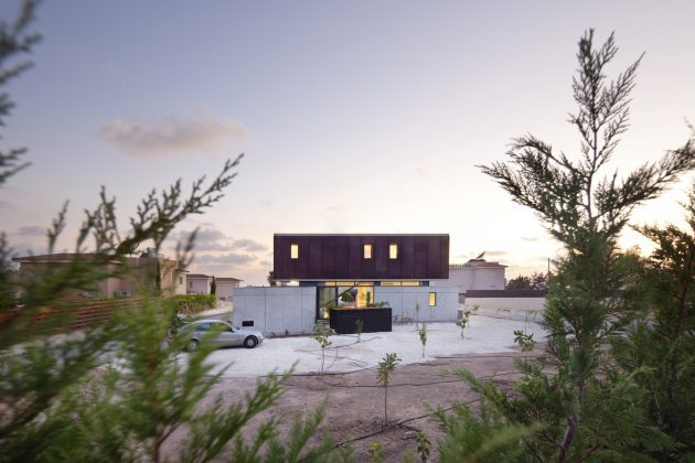 Andri & Yiorgos Residence by Vardastudio Architects and Designers in Cyprus