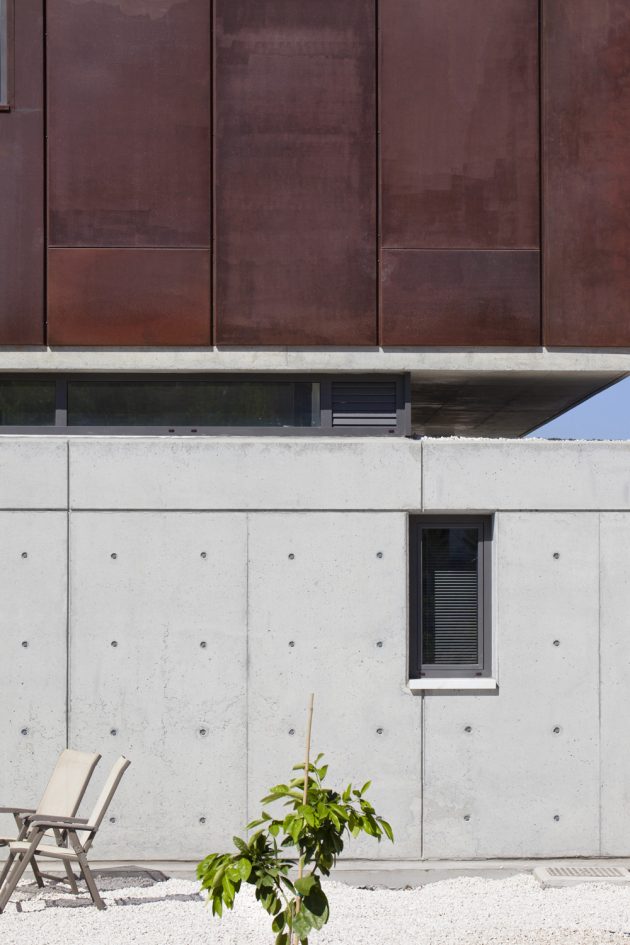 Andri & Yiorgos Residence by Vardastudio Architects and Designers in Cyprus