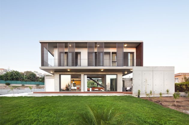 Andri & Yiorgos Residence by Vardastudio Architects and Designers in Cyprus
