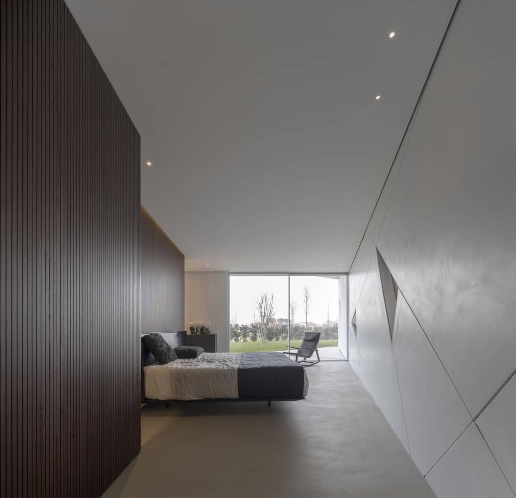 Diamond Tree by 3ndy Studio in Ponzano, Italy Diamond Tree by 3ndy Studio in Ponzano, Italy