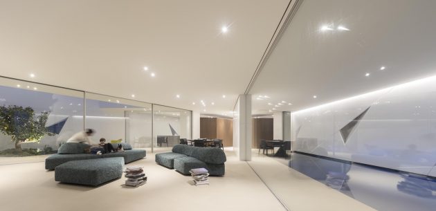 Diamond Tree by 3ndy Studio in Ponzano, Italy