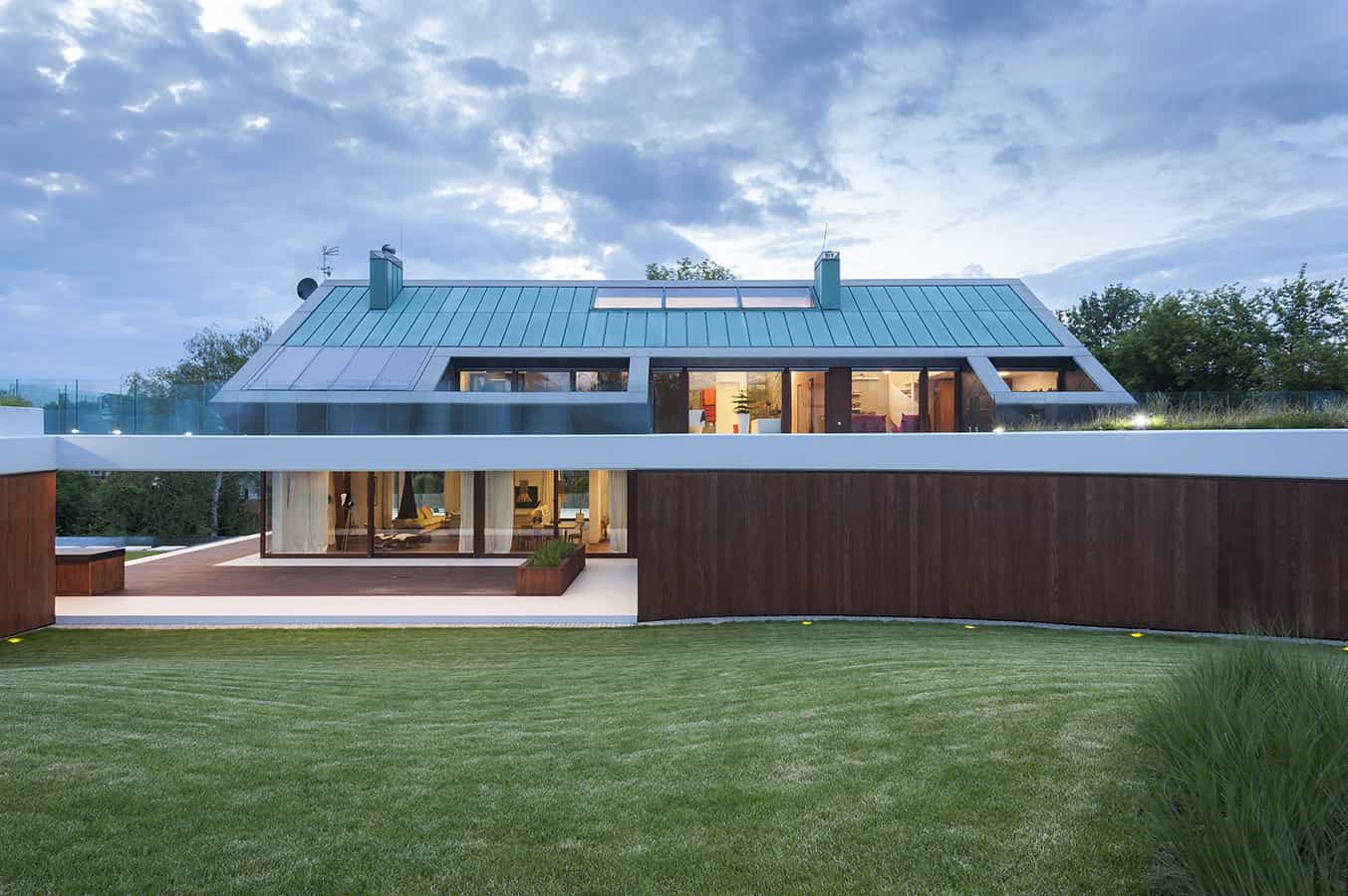 Edge House by Mobius Architects in Krakow, Poland Edge House by Mobius Architects in Krakow, Poland