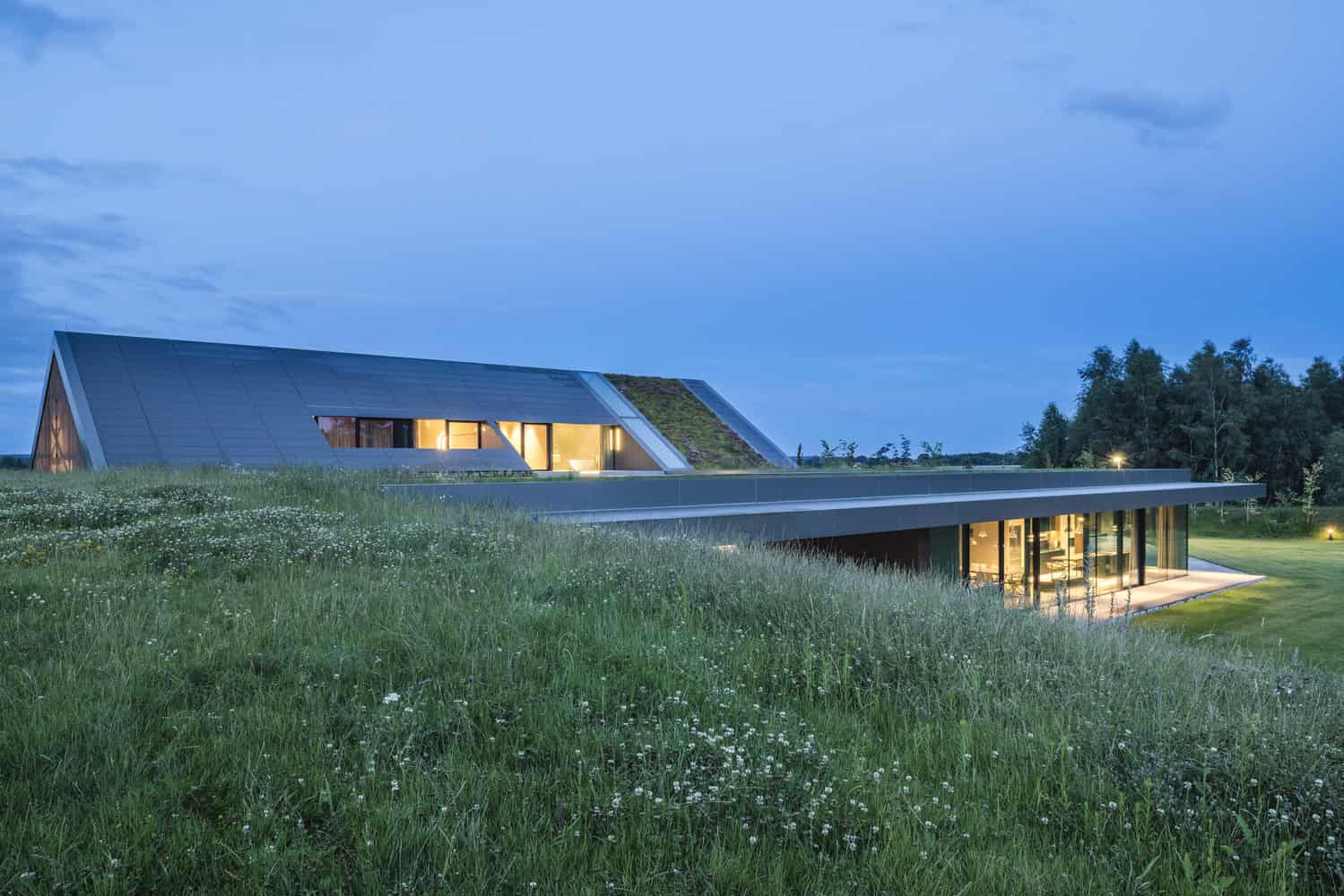 Green Line House by Mobius Architects in Warmla, Poland Green Line House by Mobius Architects in Warmla, Poland