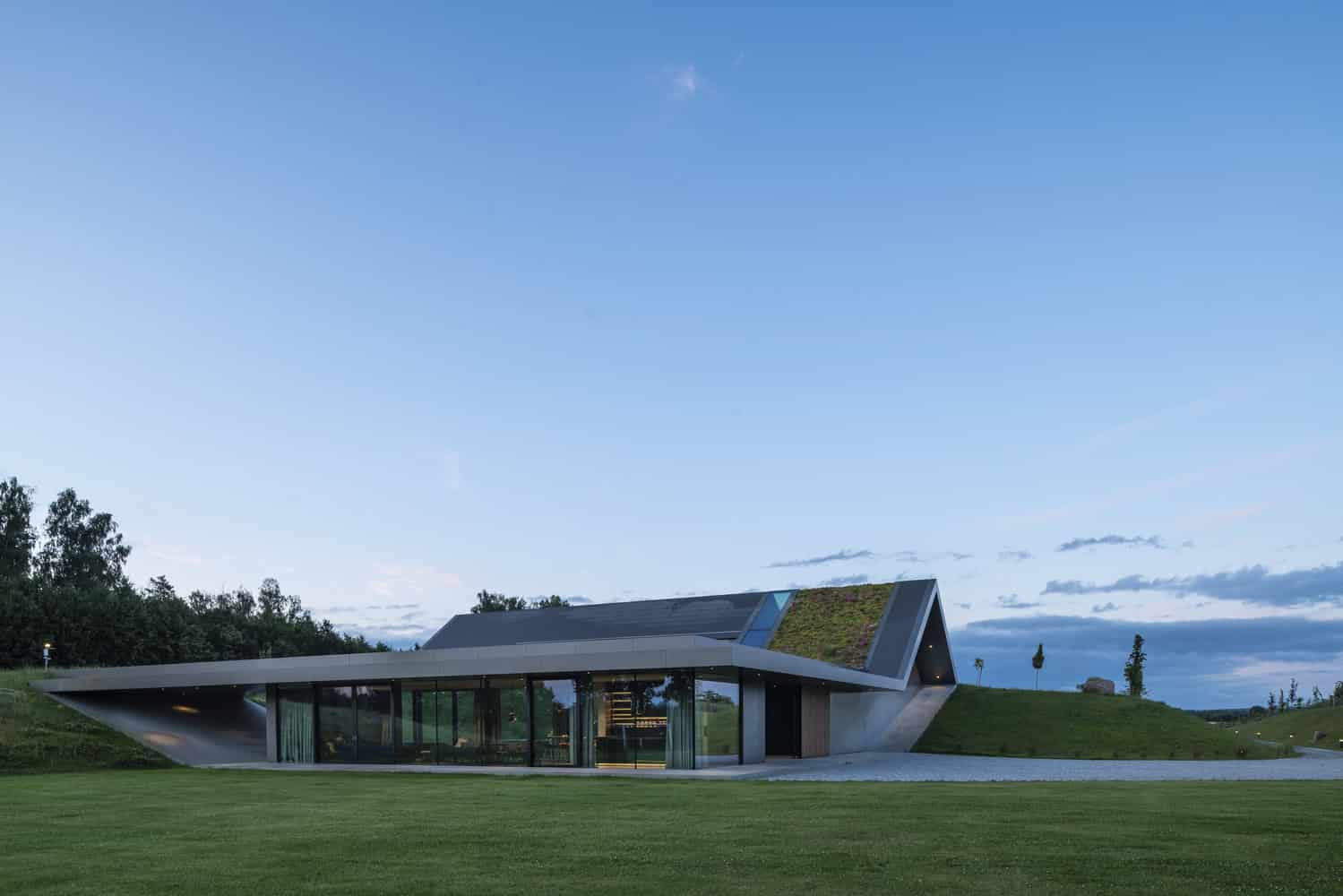 Green Line House by Mobius Architects in Warmla, Poland Green Line House by Mobius Architects in Warmla, Poland