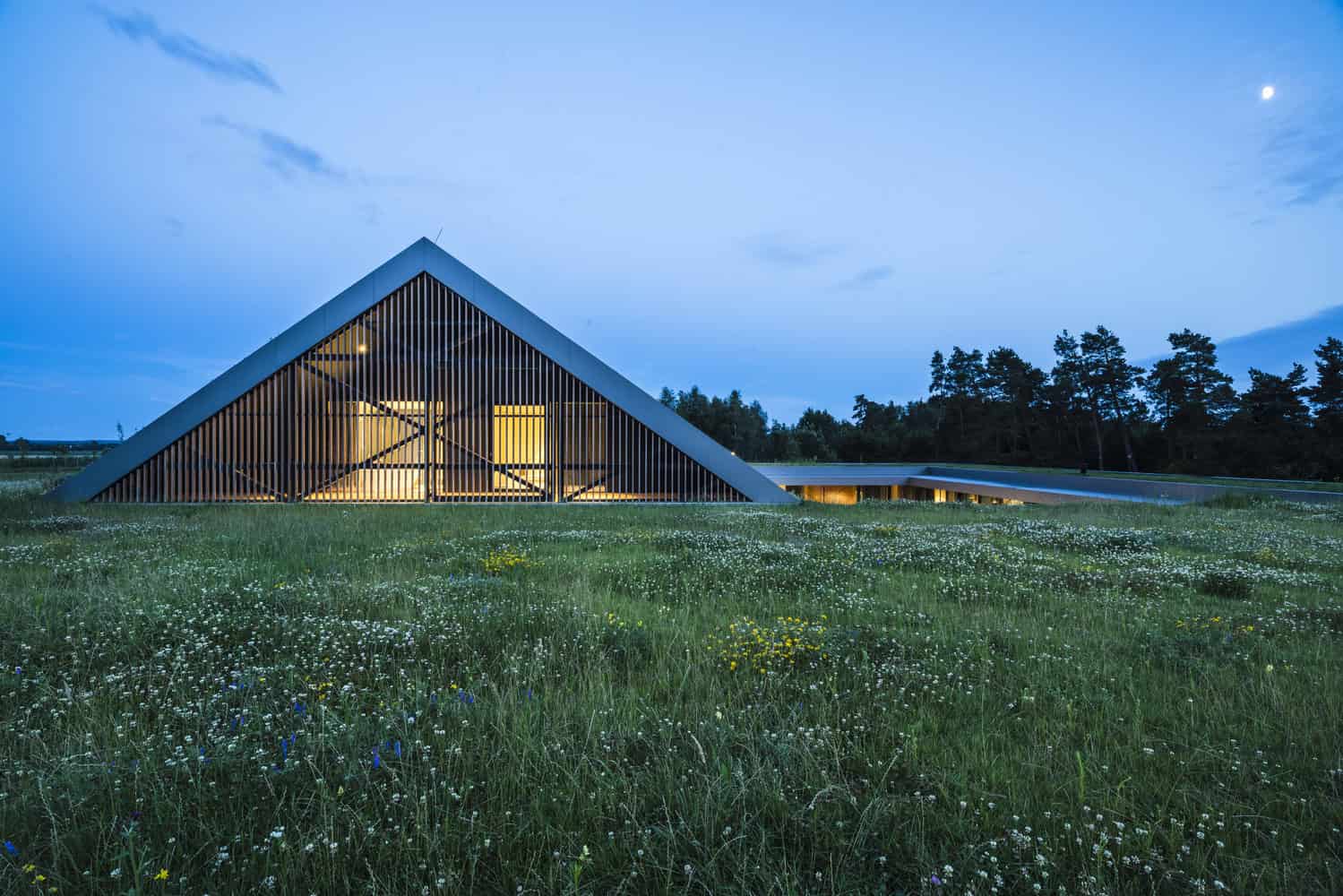 Green Line House by Mobius Architects in Warmla, Poland Green Line House by Mobius Architects in Warmla, Poland