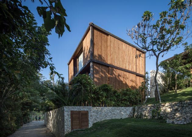 House Aperture by Alexis Dornier in Bali, Indonesia