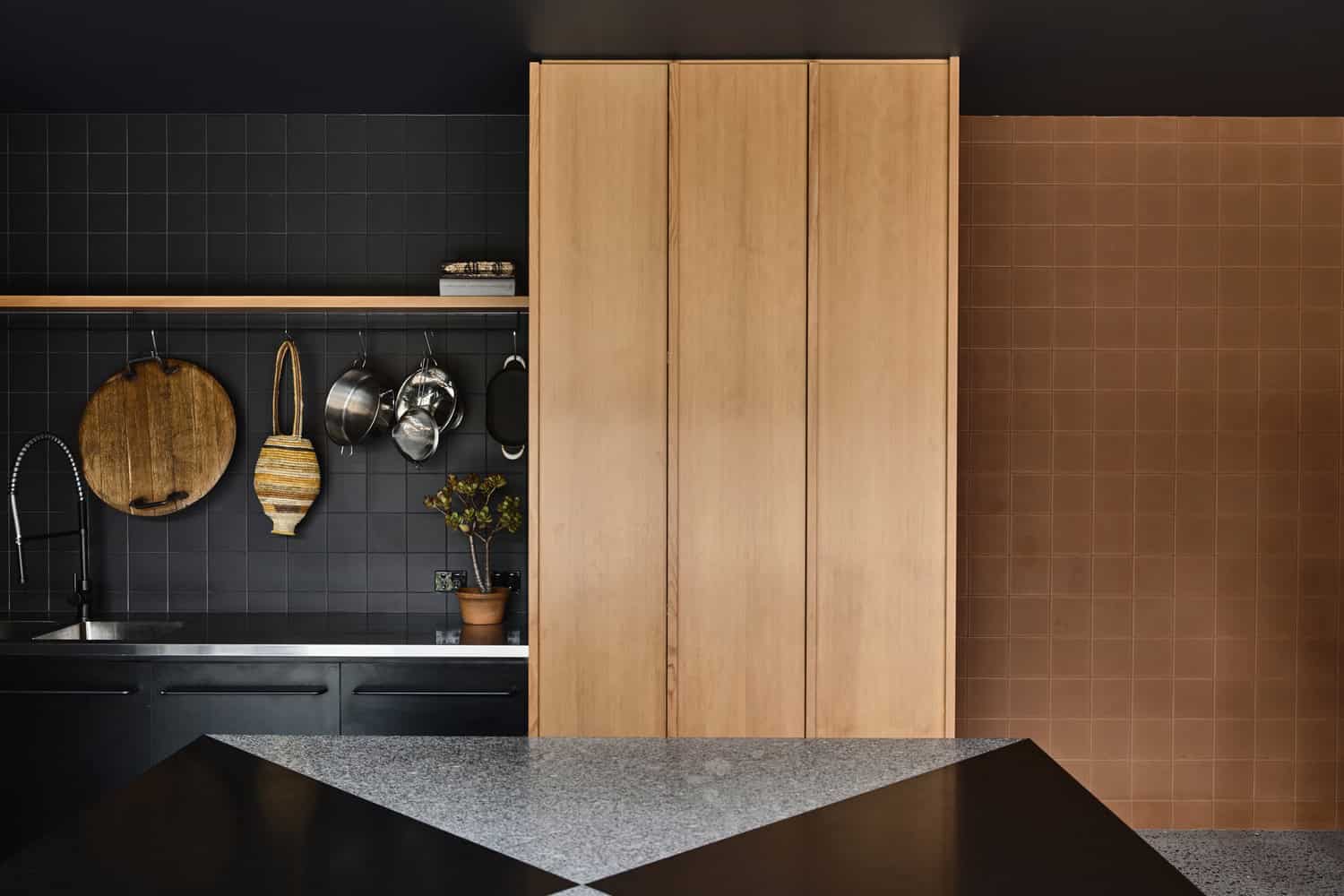 Oak House by Kennedy Nolan in Melbourne, Australia Oak House by Kennedy Nolan in Melbourne, Australia