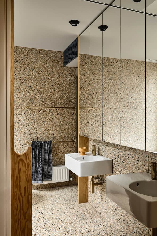 Oak House by Kennedy Nolan in Melbourne, Australia Oak House by Kennedy Nolan in Melbourne, Australia