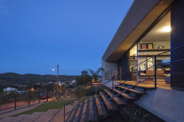 Solar da Serra House by 3.4 Arquitetura in Brasilia, Brazil