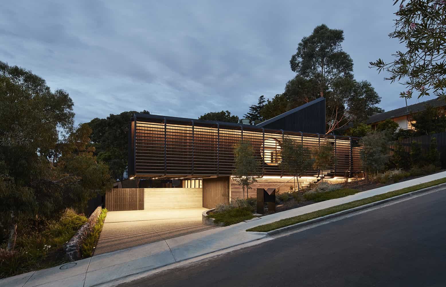 Studley Park House by March Studio in Melbourne, Australia Studley Park House by March Studio in Melbourne, Australia