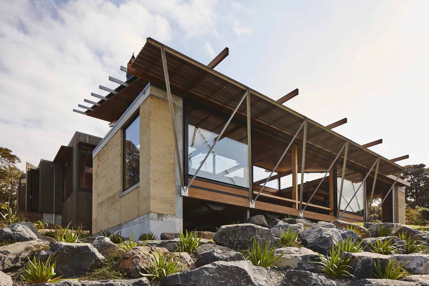 Tutukaka House by Herbst Architects in New Zealand Tutukaka House by Herbst Architects in New Zealand