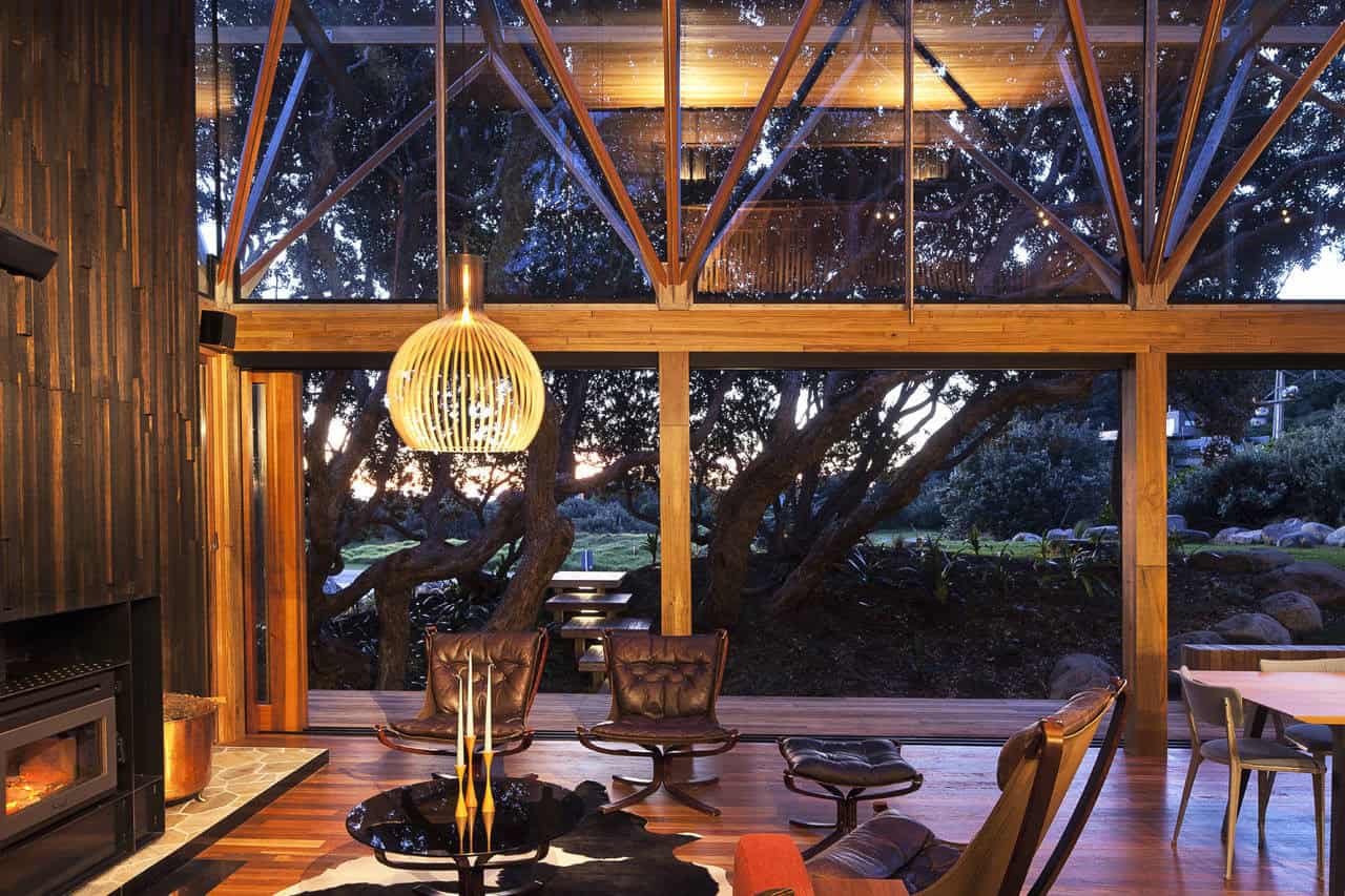 Under Pohutukawa by Herbst Architects in Auckland, New Zealand Under Pohutukawa by Herbst Architects in Auckland, New Zealand