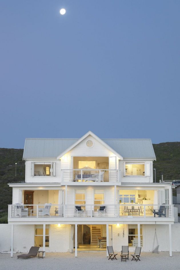 10 Beautiful Beachfront Houses to Dream of Your Seaside Home
