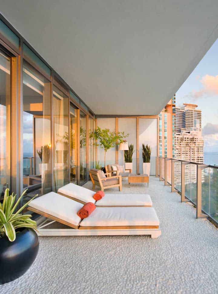 12 Models of Sunbeds You Must Have in Your Outdoor Lounge Before The Summer is Over