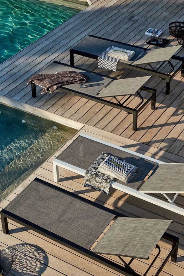 12 Models of Sunbeds You Must Have in Your Outdoor Lounge Before The Summer is Over