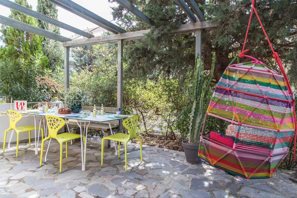 15 Delightful Eclectic Patio Designs You Can't Resist 15 Delightful Eclectic Patio Designs You Can't Resist