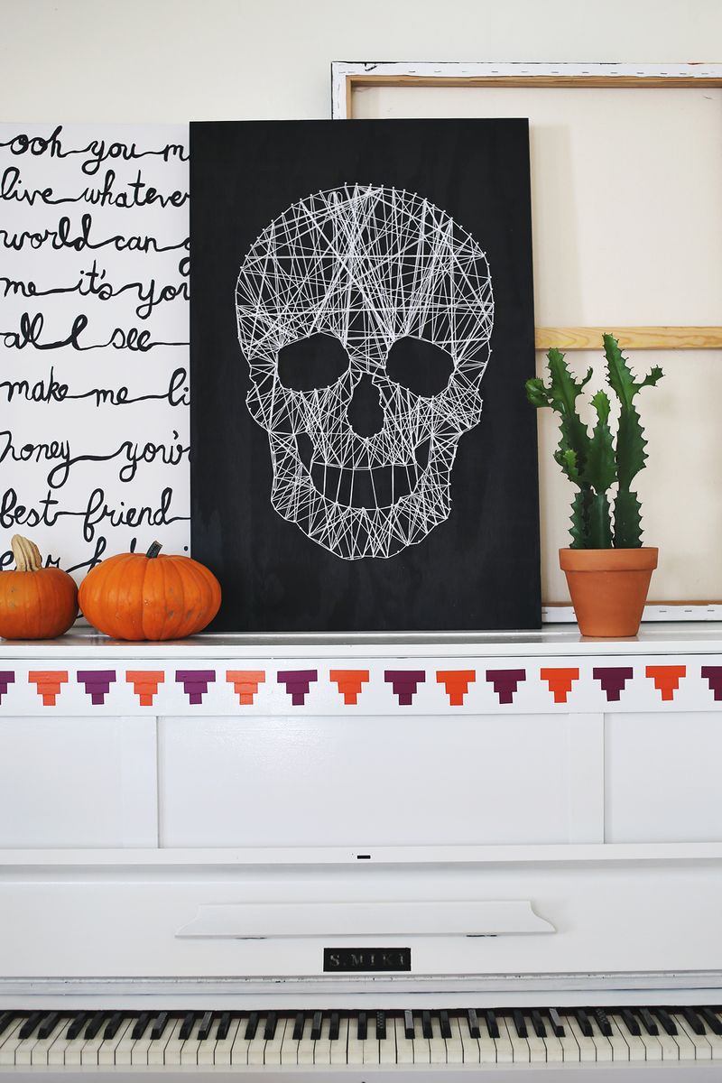 15 Spooky Last Minute DIY Halloween Decorations