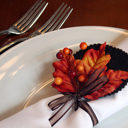 15 Sweet DIY Thanksgiving Table Decor Ideas You Must Craft