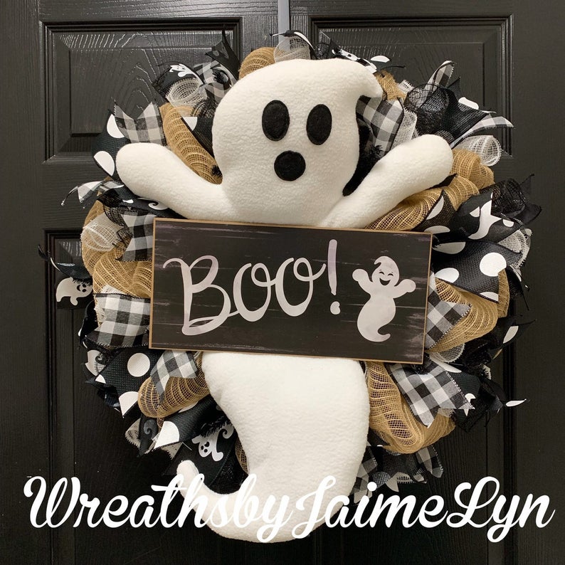 18 Crazy Cool Handmade Halloween Wreath Ideas You'll Love
