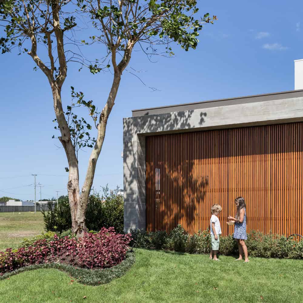 C5 House by Martin Arquitetura + Engenharia in Capao da Canoa, Brazil C5 House by Martin Arquitetura + Engenharia in Capao da Canoa, Brazil