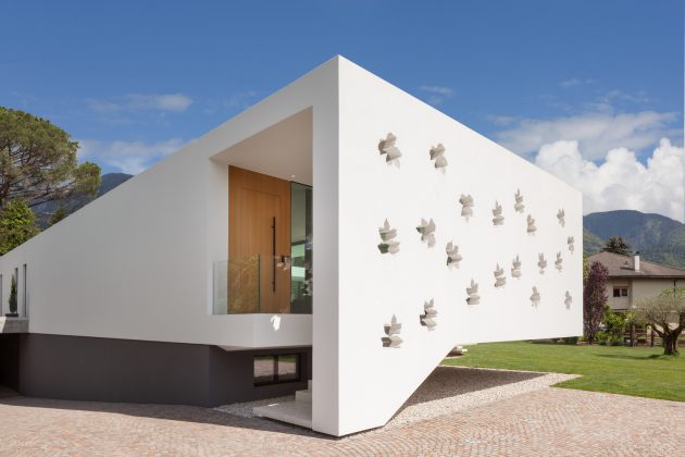 House T by monovolume architecture + design in Merano, Italy