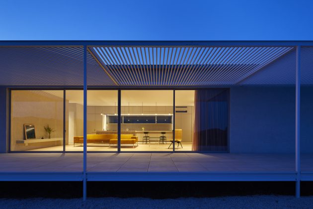 House in Shiraiwa by 2id Architects in Hamamatsu, Japan