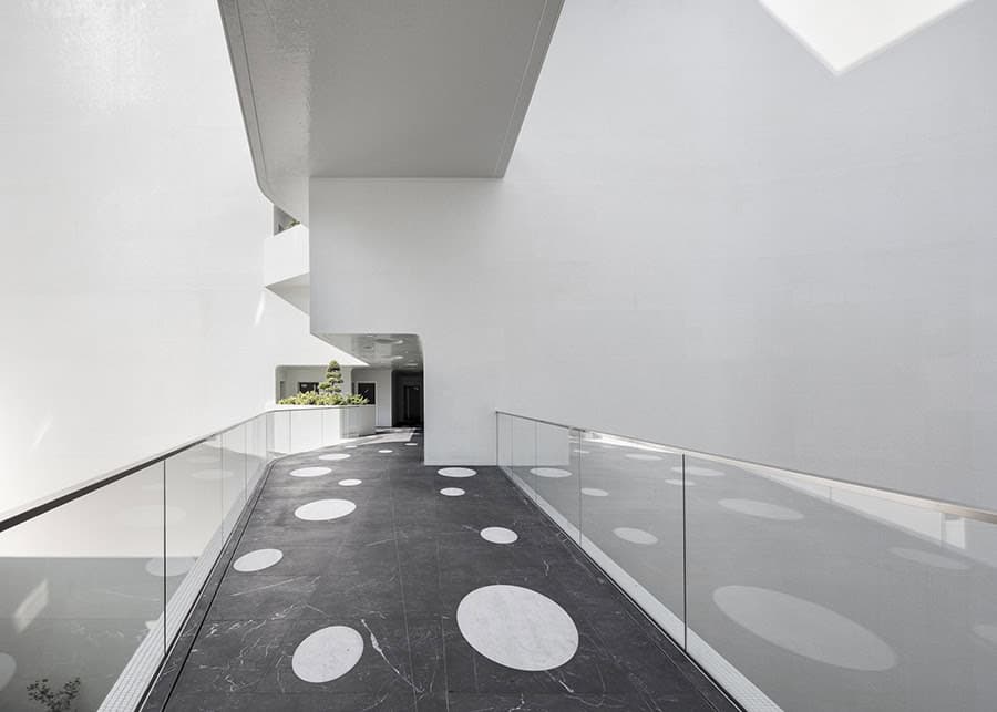 Le Stella by Jean-Pierre Lott in Monaco