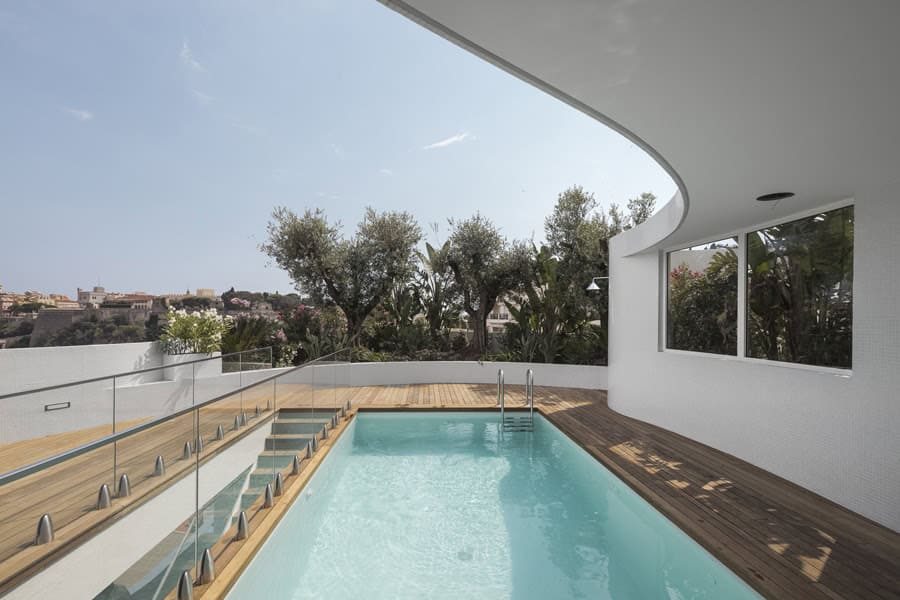 Le Stella by Jean-Pierre Lott in Monaco