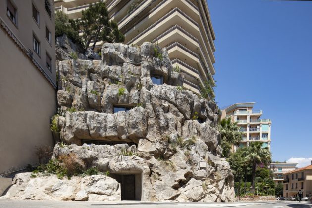 Villa Troglodyte by Jean-Pierre Lott in Monaco