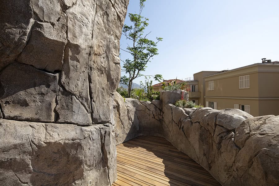 Villa Troglodyte by Jean-Pierre Lott in Monaco Villa Troglodyte by Jean-Pierre Lott in Monaco