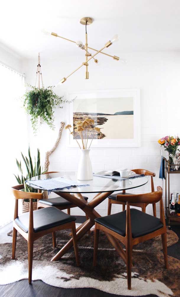 Glass Dining Table Ideas That Will Make You Fall in Love on First Sight