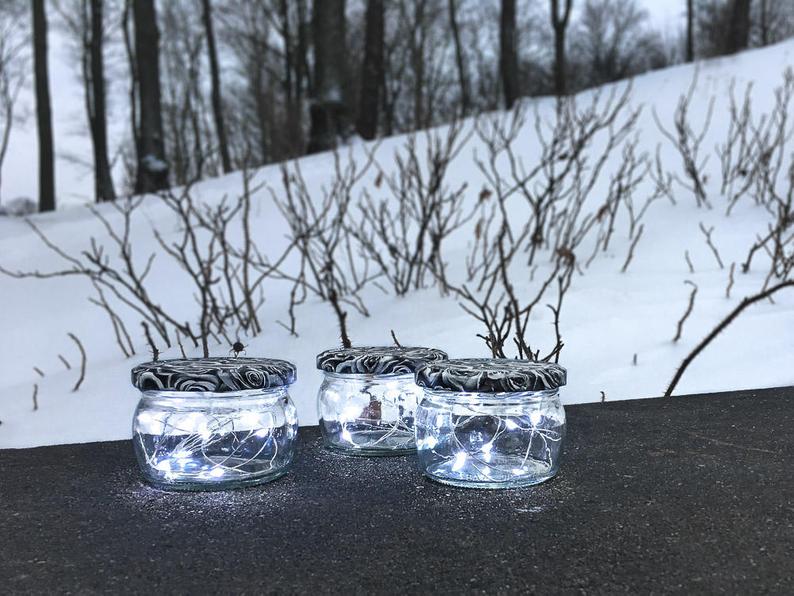 15 Adorable Mason Jar Lights Perfect For The Season
