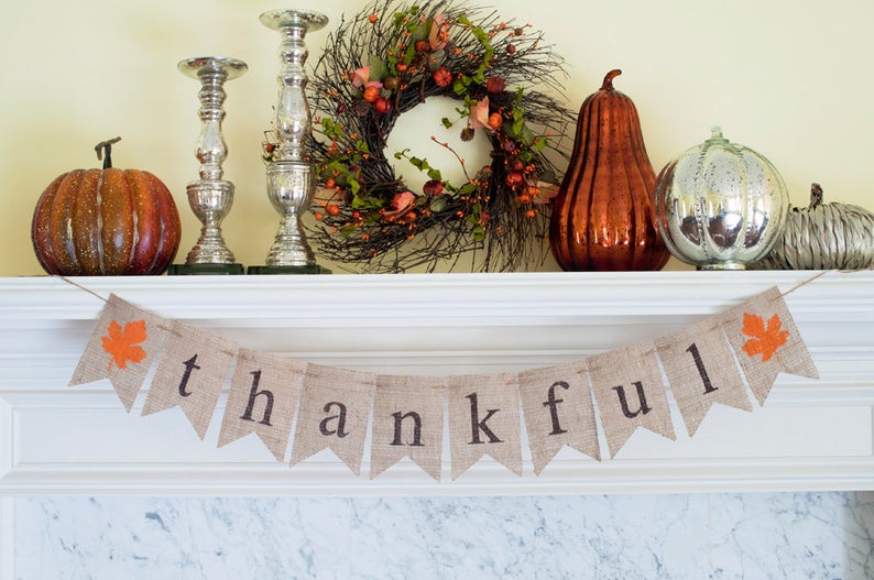 16 Cheerful Thanksgiving Banner Designs For Your Dinner Backdrop