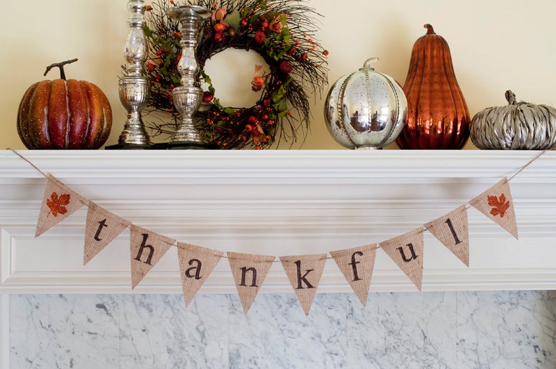 16 Cheerful Thanksgiving Banner Designs For Your Dinner Backdrop