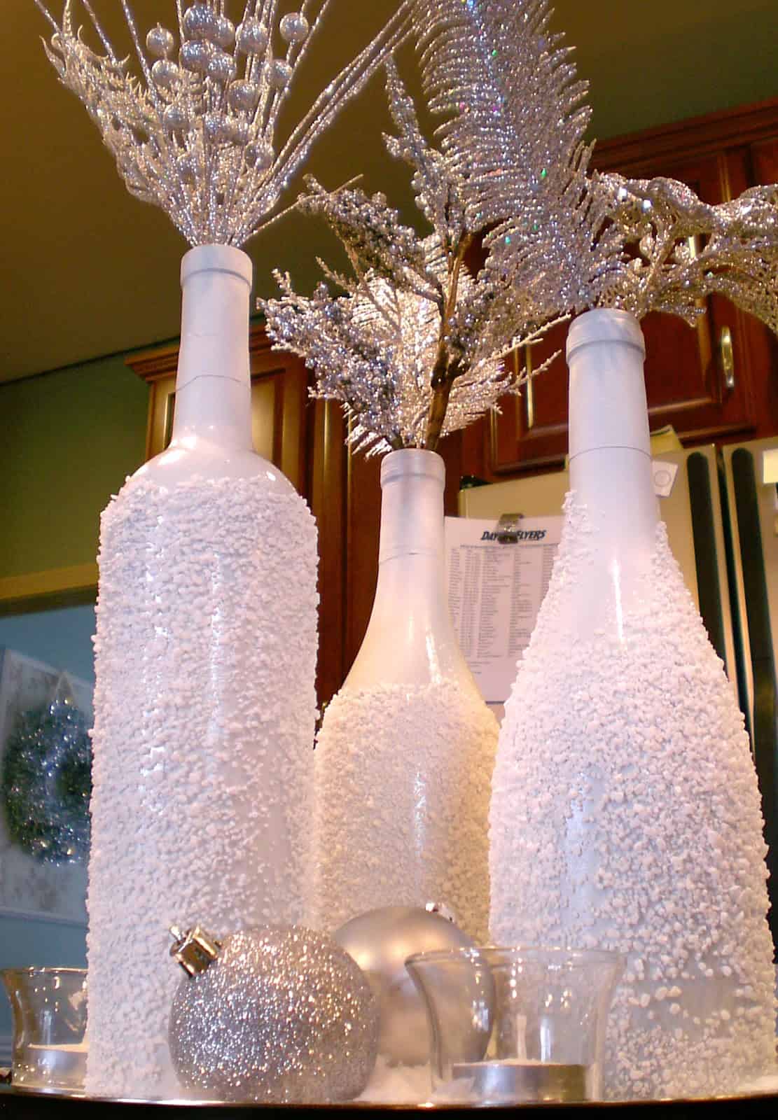 17 Sparkling DIY Winter Decor Ideas You'll Enjoy Crafting