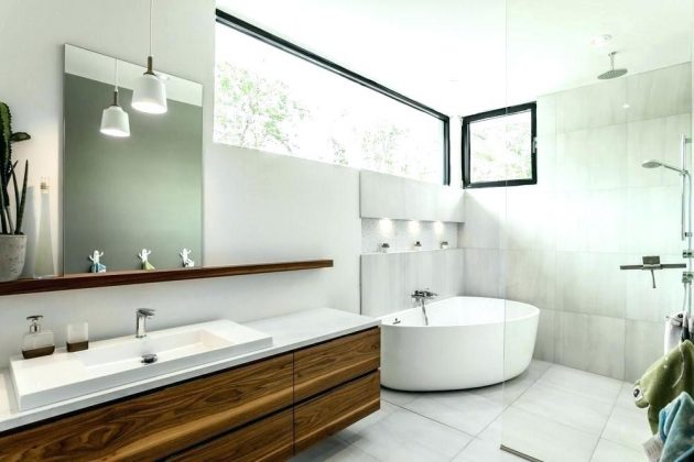 16 Lavishing Bathrooms That Are Worth Seeing