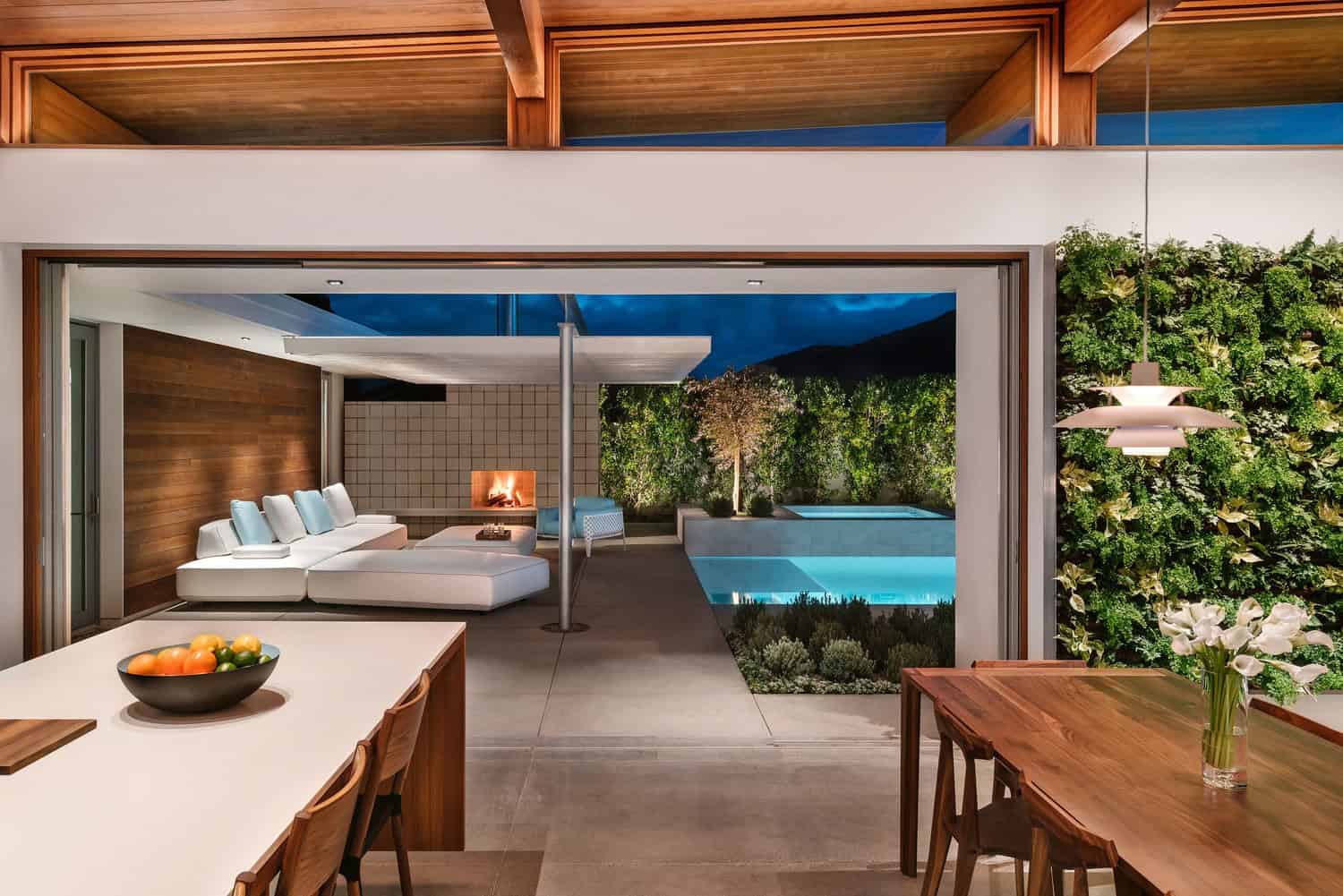 Axiom Desert House by Turkel Design in Palm Springs Axiom Desert House by Turkel Design in Palm Springs