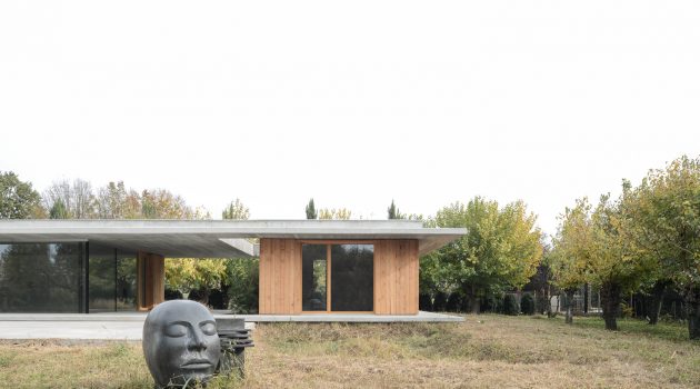 Countryside Villa by MIDE Architects in Montebelluna, Italy