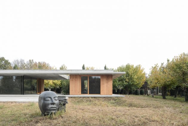 Countryside Villa by MIDE Architects in Montebelluna, Italy