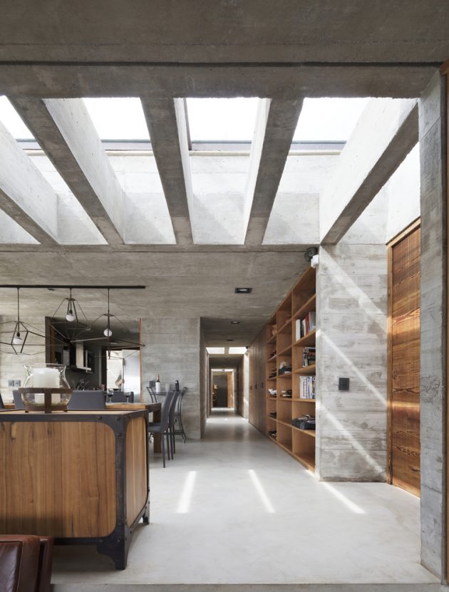 FM House by Alarciaferrer Architects in the Calamuchita Valley, Argentina