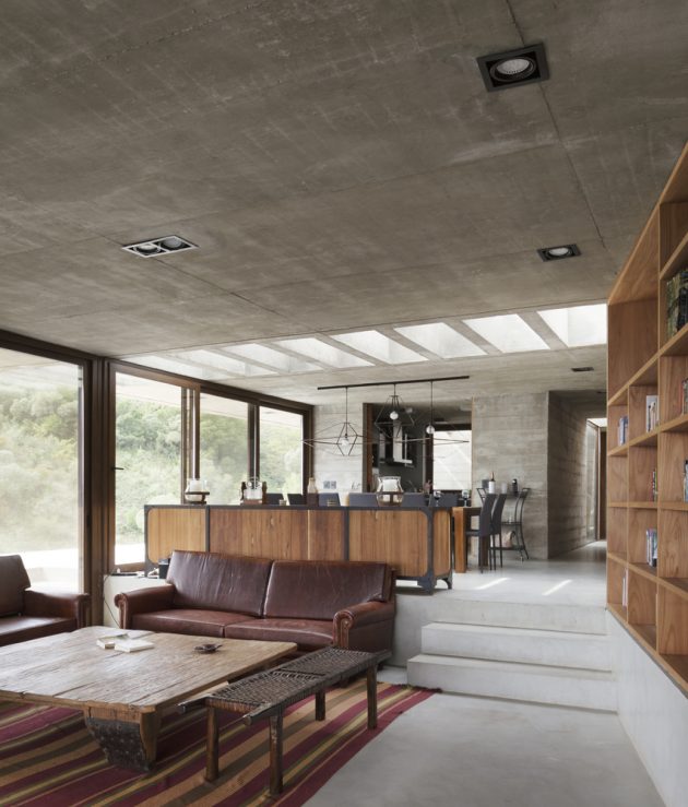 FM House by Alarciaferrer Architects in the Calamuchita Valley, Argentina
