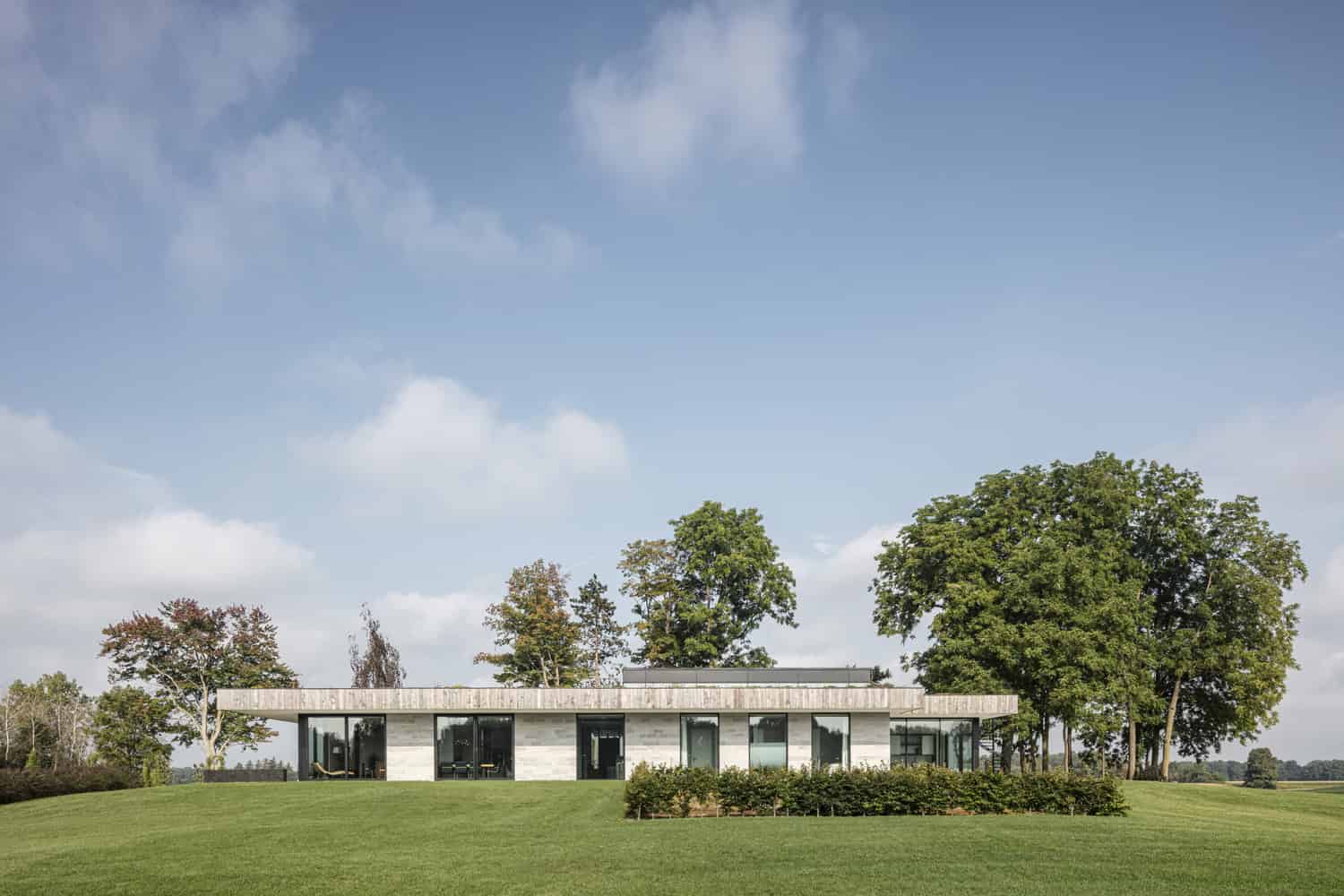 House H by Chris Collaris Architects in Ontario, Canada House H by Chris Collaris Architects in Ontario, Canada