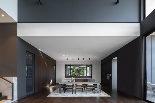 J House by Wolf Architects in Toorak, Melbourne