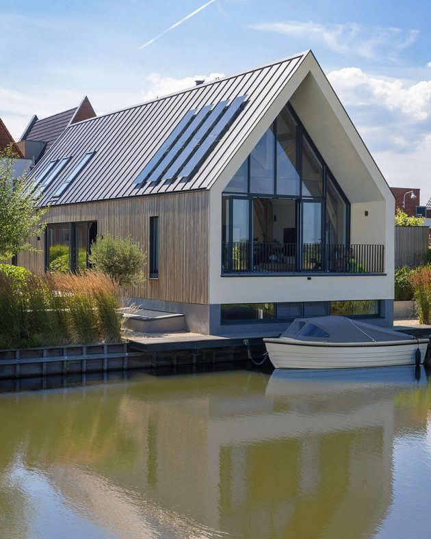 Longhouse by Studio-PLS Architects in Amersfoort, Netherlands
