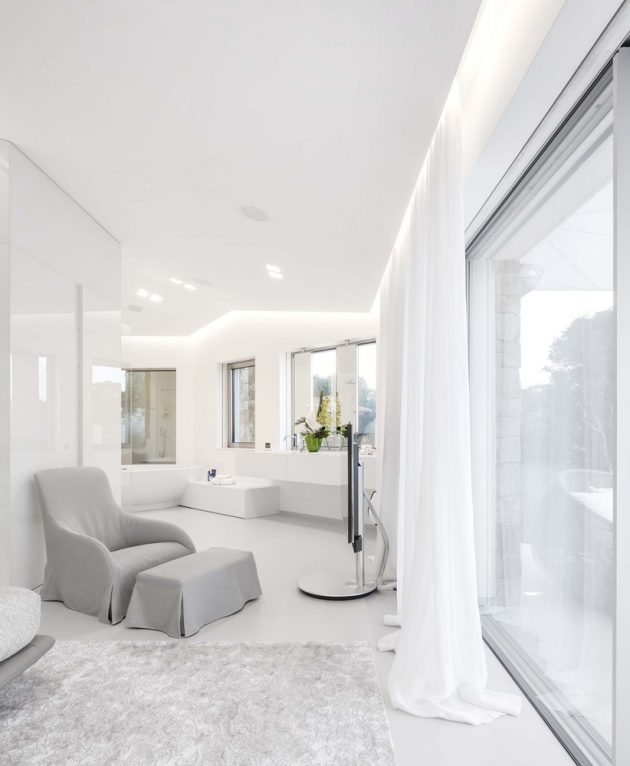Villa G by GAAP Studio Associati in Porto Cervo, Italy