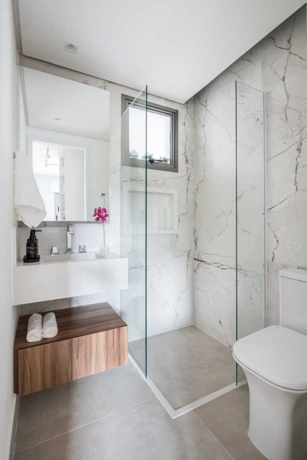 10 Inspiring Photos of Different Types of Bathroom Windows
