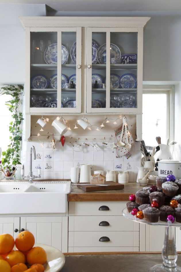 Easy Ways of Sprucing Up Your Kitchen for Christmas!
